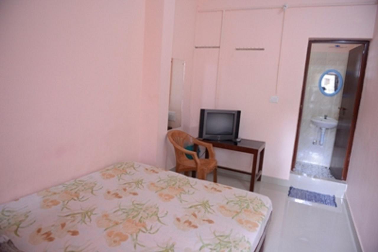 Ppg Tourist Home Chottanikara Екстериор снимка